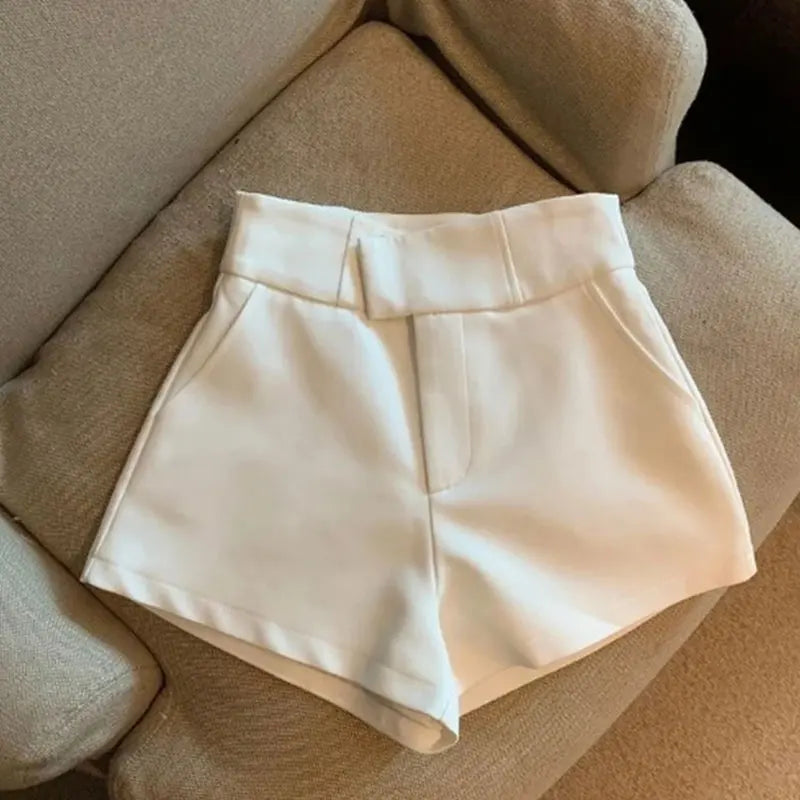 Jean short taille haute femme – short denim été tendance 2025